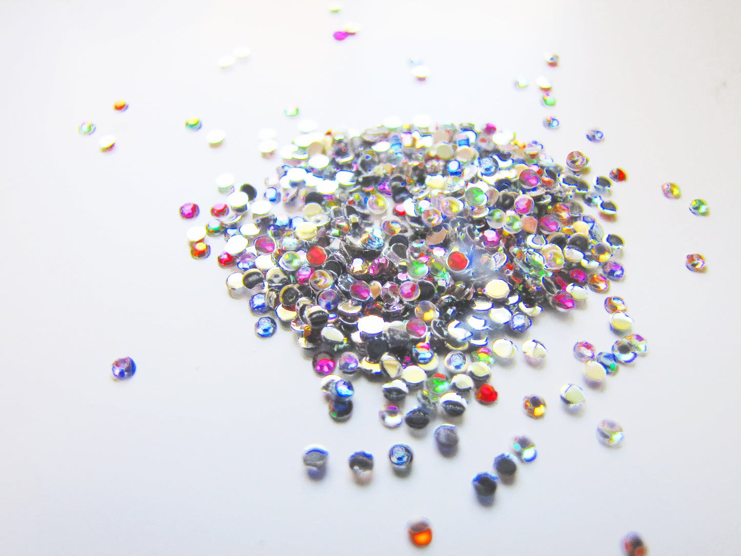 Rainbow Rhinestones 600pcs